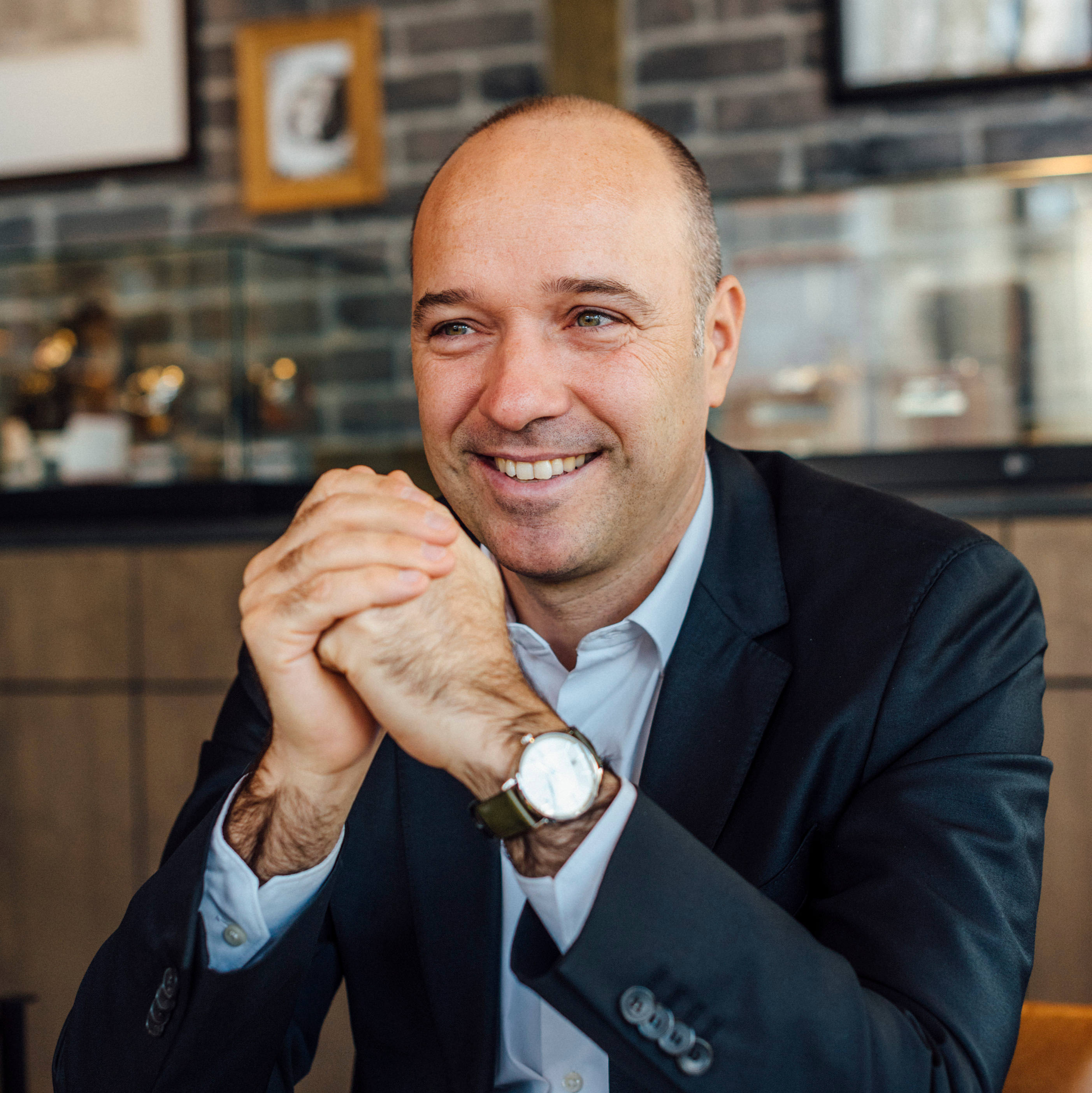 なぜ、ハミルトン初の旗艦店を東京・原宿に作ったんですか？ 特集 時計Begin