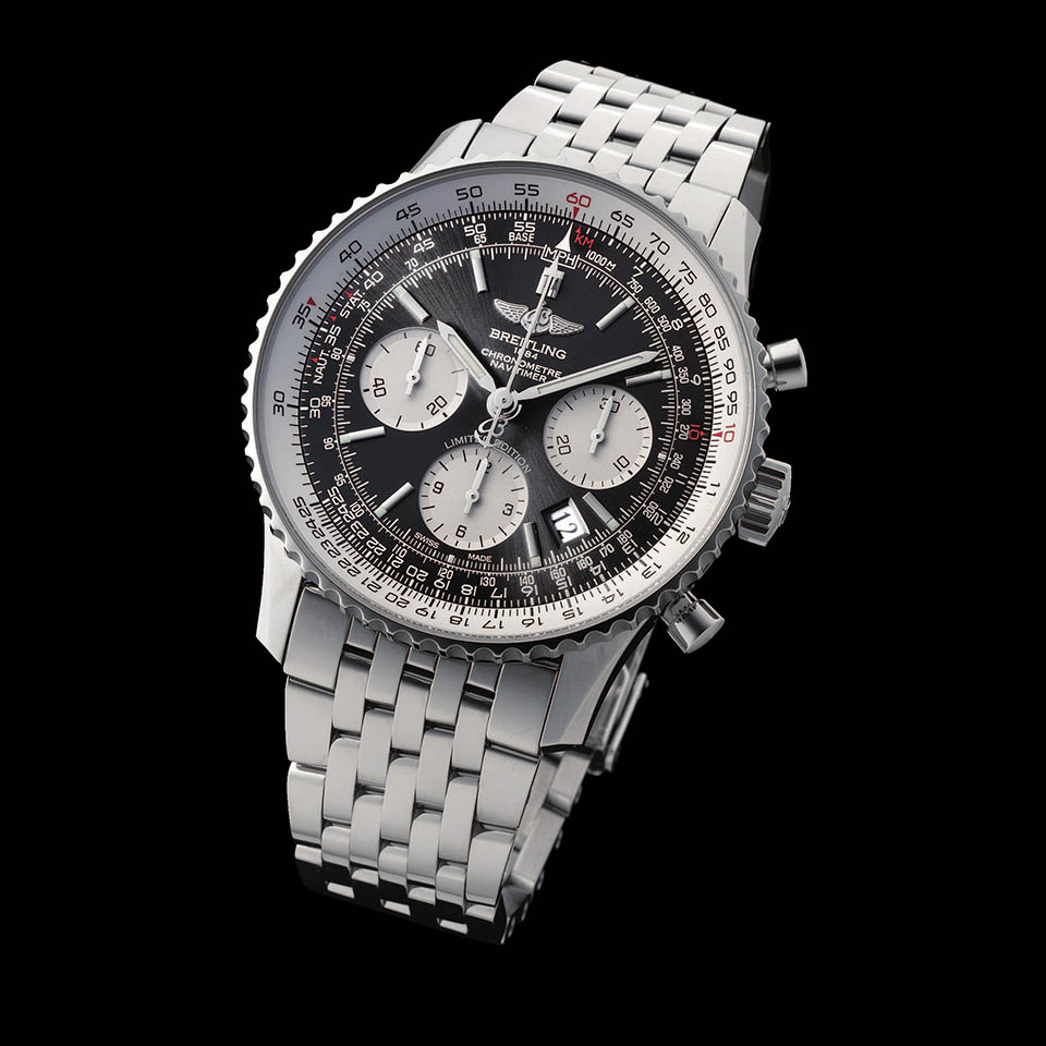 BREITLING ナビタイマー01 グラファイト リミテッド