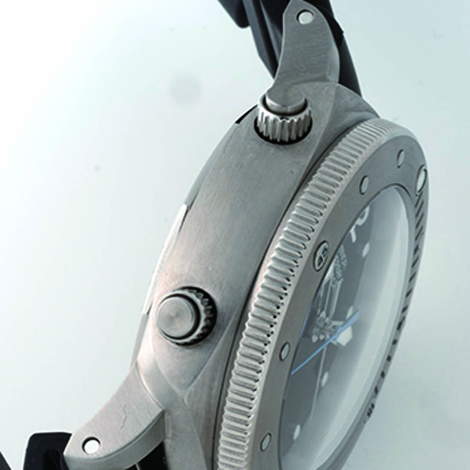 ルミノール サブマーシブル 1950 スリーデイズ クロノ フライバック オートマティック チタニオ-47mm サムネイル画像3